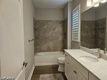 PRIORY LANE #1108 Naples, FL 34120
