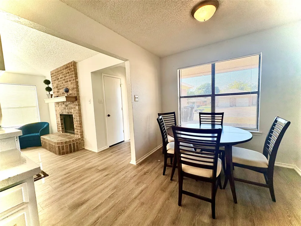 1920 San Rafael Street Fort Worth, TX 76134