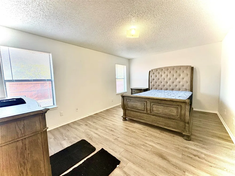 1920 San Rafael Street Fort Worth, TX 76134