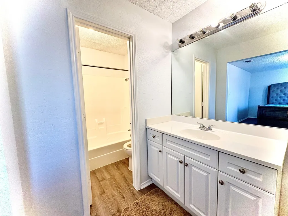 1920 San Rafael Street Fort Worth, TX 76134