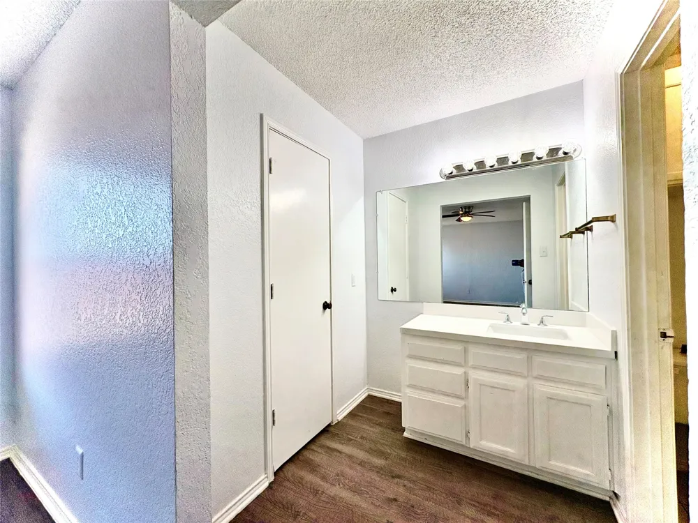1922 San Rafael Street Fort Worth, TX 76134