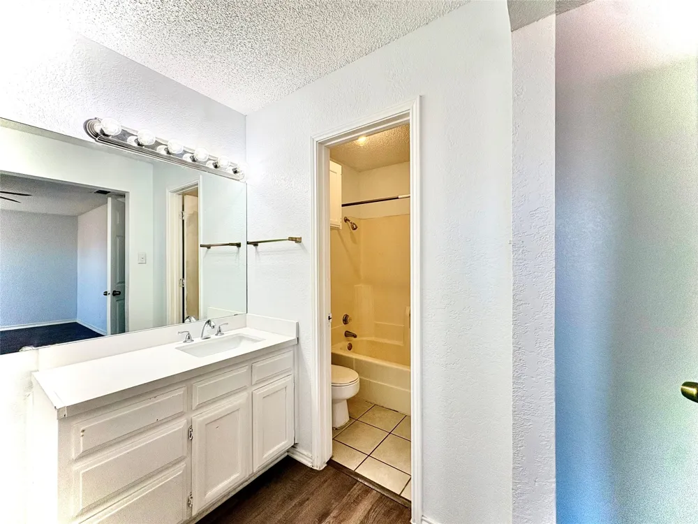 1922 San Rafael Street Fort Worth, TX 76134