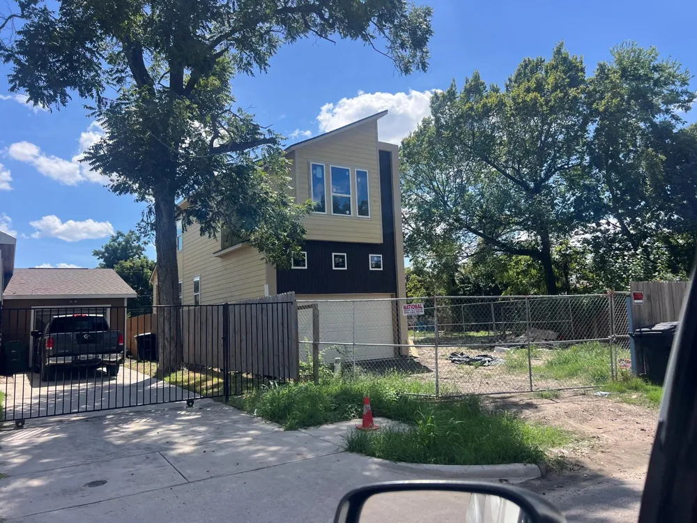 5107 Evella Street Houston, TX 77026