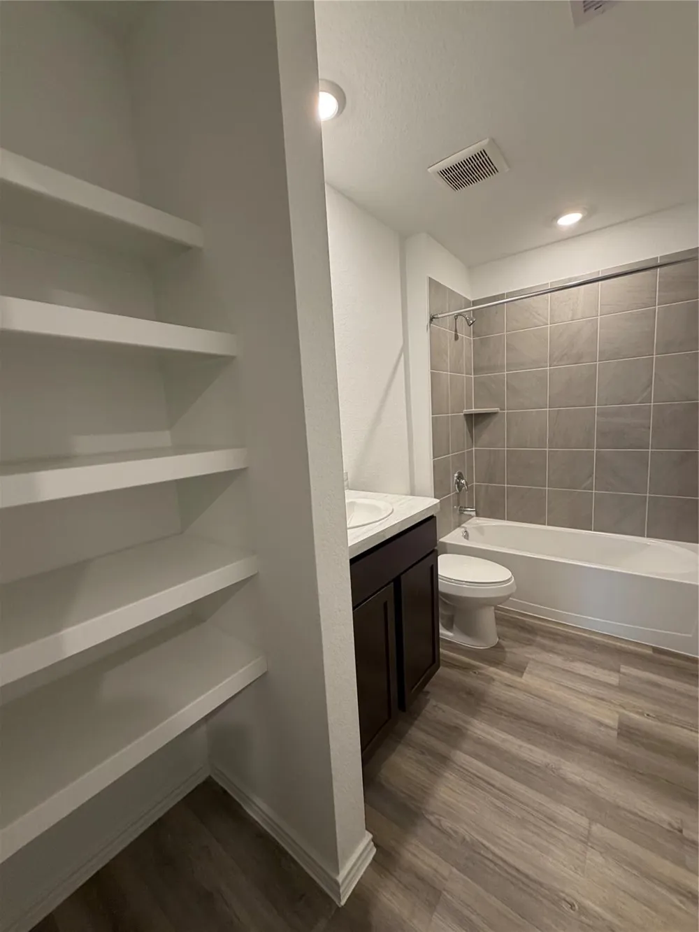 16802 Paintbrush Hollow Lane Houston, TX 77090