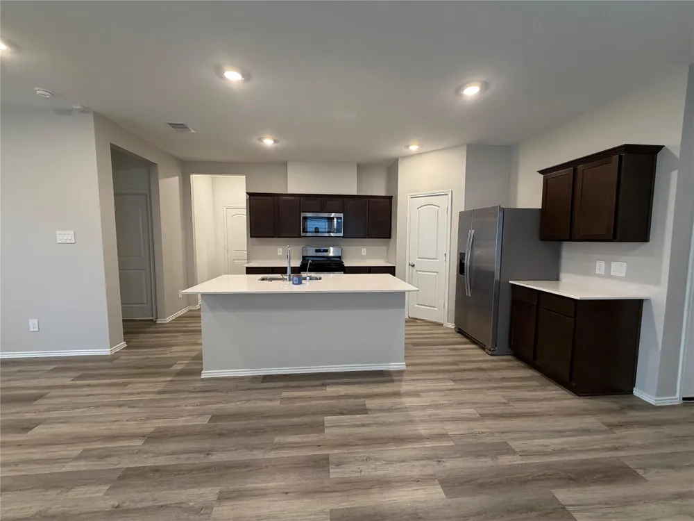 16802 Paintbrush Hollow Lane Houston, TX 77090