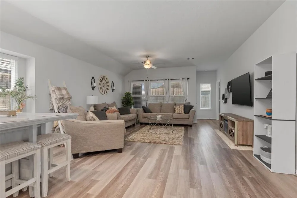 16327 Rockdale Landing Drive Hockley, TX 77447