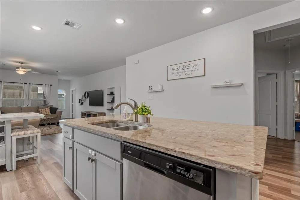 16327 Rockdale Landing Drive Hockley, TX 77447