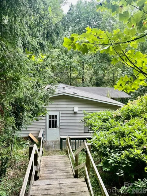 2294 Shulls Mill Road