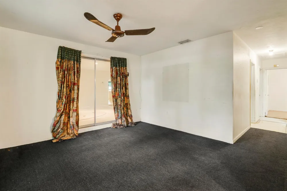 142 2ND STREET Jupiter, FL 33458
