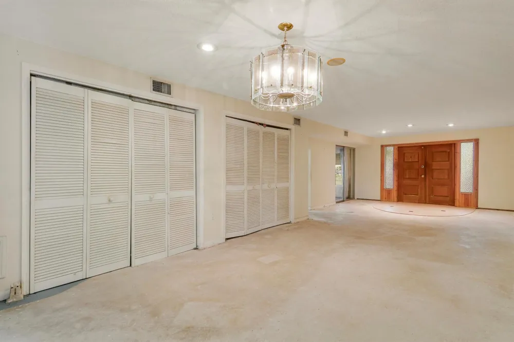 142 2ND STREET Jupiter, FL 33458