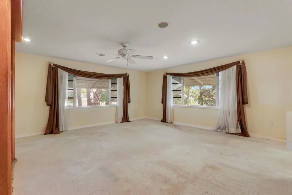 142 2ND STREET Jupiter, FL 33458