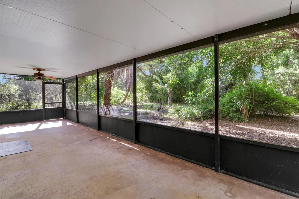 142 2ND STREET Jupiter, FL 33458