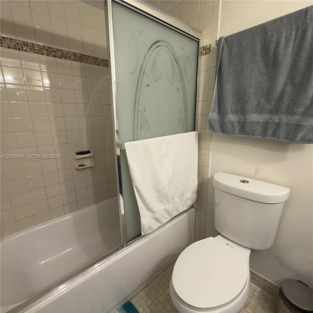 9431 SW 4th St #206 Miami, FL 33174
