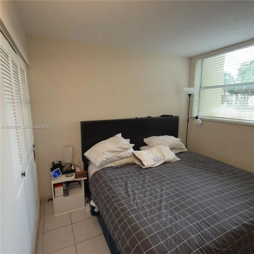 9431 SW 4th St #206 Miami, FL 33174