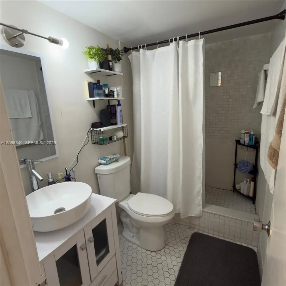 9431 SW 4th St #206 Miami, FL 33174