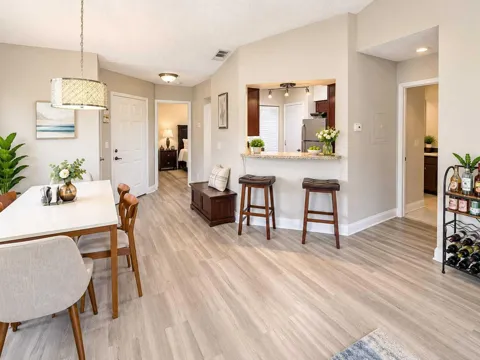 815 W BOYNTON BEACH BOULEVARD #12-206