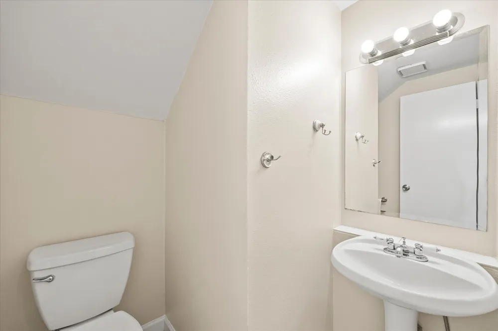 417 Santa Rosa Drive Garland, TX 75043