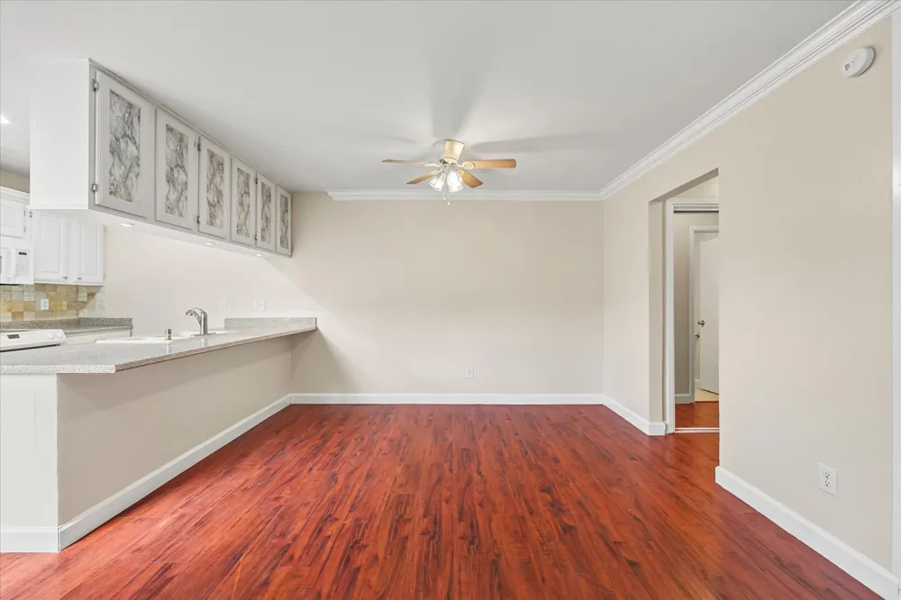 417 Santa Rosa Drive Garland, TX 75043