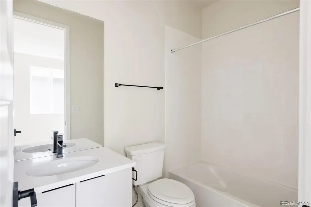 11324 Alla Breve Circle Lone Tree, CO 80134