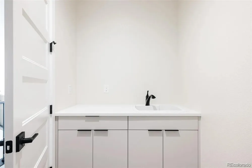 11324 Alla Breve Circle Lone Tree, CO 80134