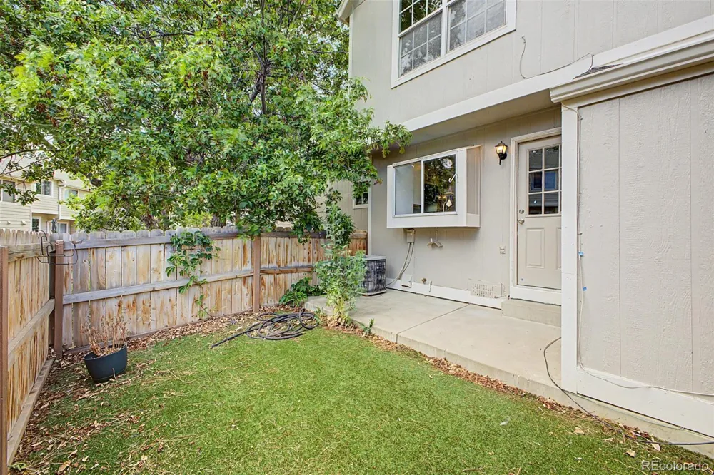 18274 E Arizona Avenue #B Aurora, CO 80017