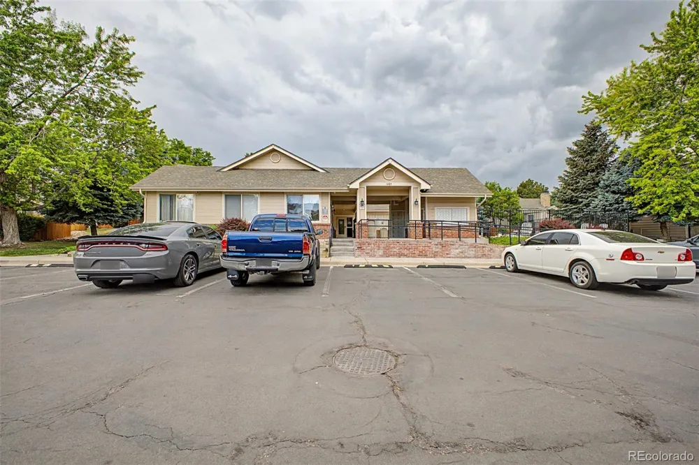18274 E Arizona Avenue #B Aurora, CO 80017