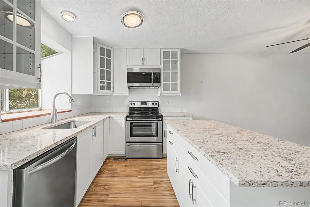 18274 E Arizona Avenue #B Aurora, CO 80017