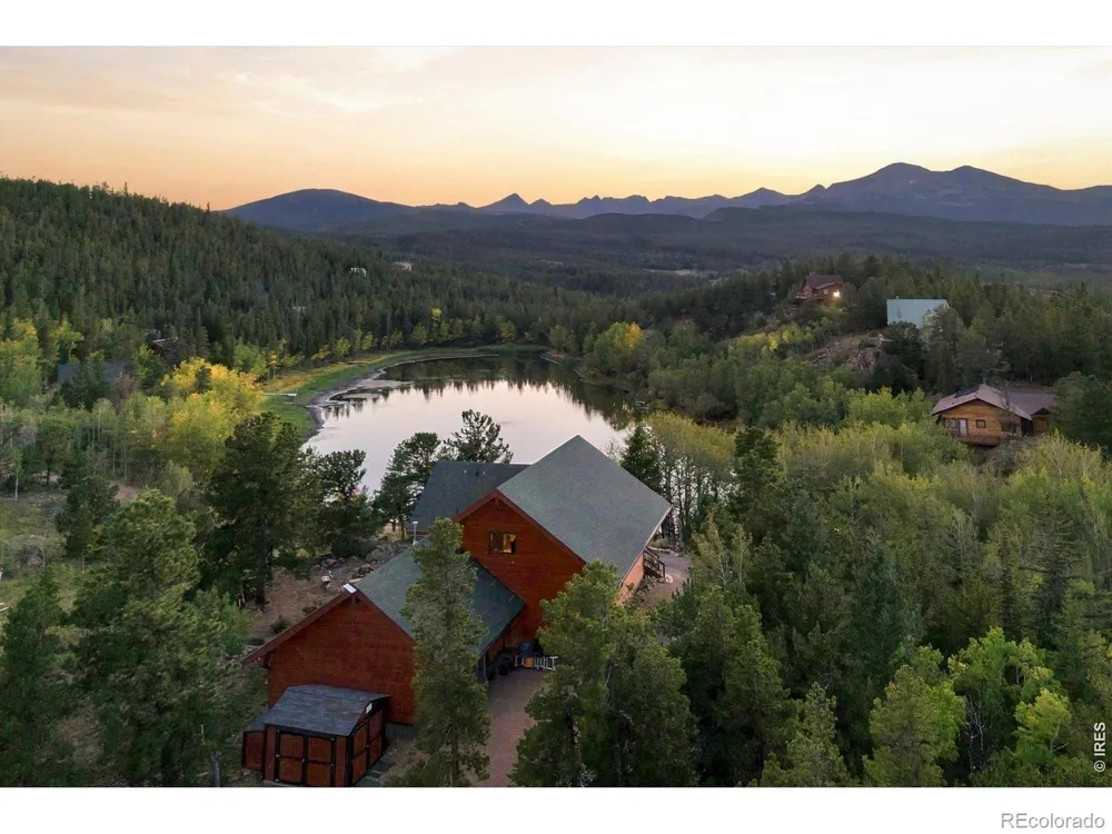 563 Pine Cone Circle Ward, CO 80481