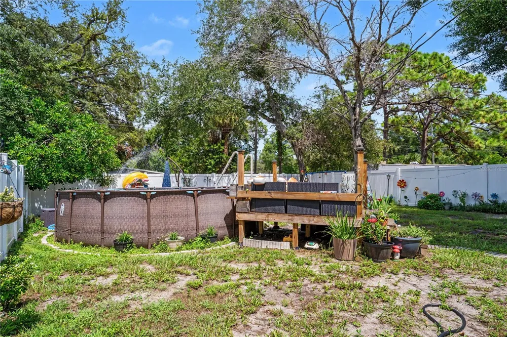 4811 12TH AVENUE S St Petersburg, FL 33711