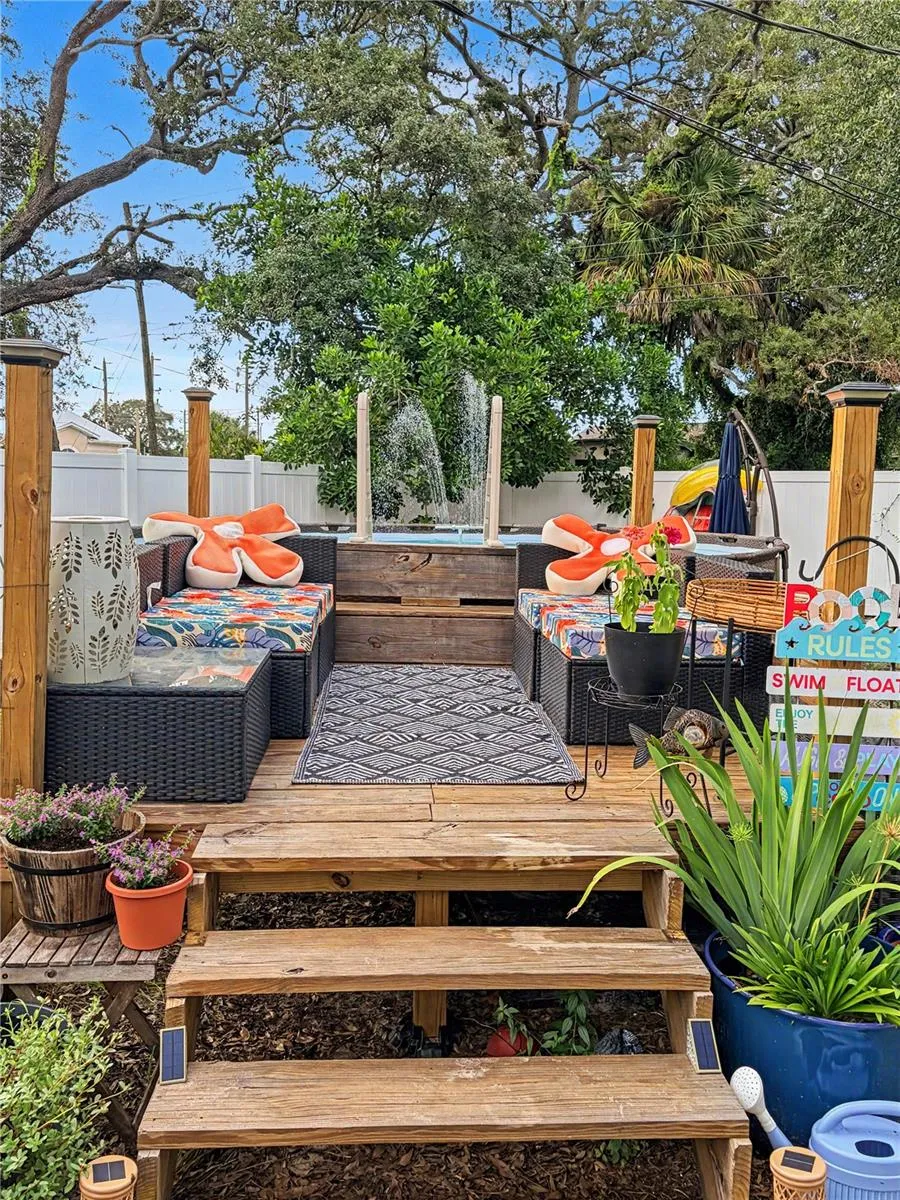 4811 12TH AVENUE S St Petersburg, FL 33711