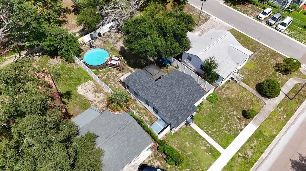 4811 12TH AVENUE S St Petersburg, FL 33711