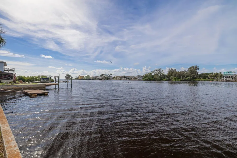 14519 BIRCH STREET Hudson, FL 34667