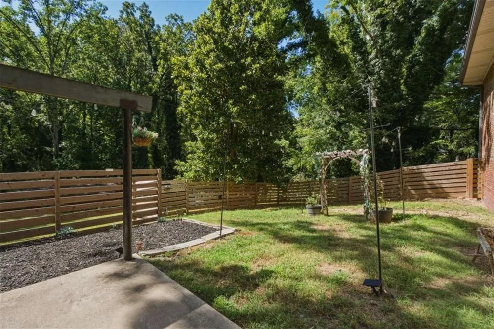 613 Holly Drive S Gainesville, GA 30501