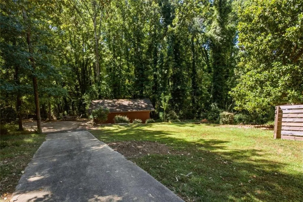 613 Holly Drive S Gainesville, GA 30501