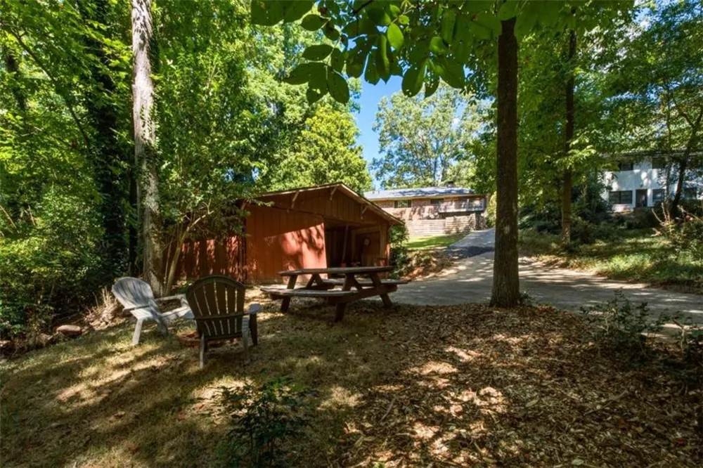 613 Holly Drive S Gainesville, GA 30501