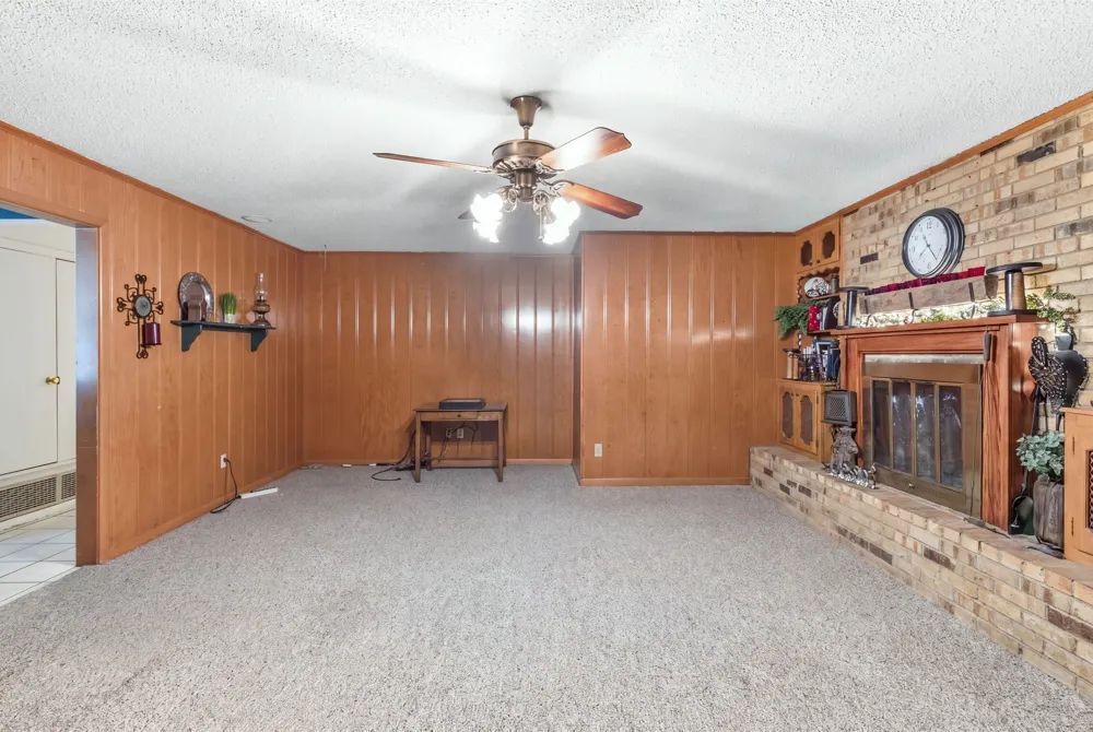 6400 Chapman Drive Greenville, TX 75402