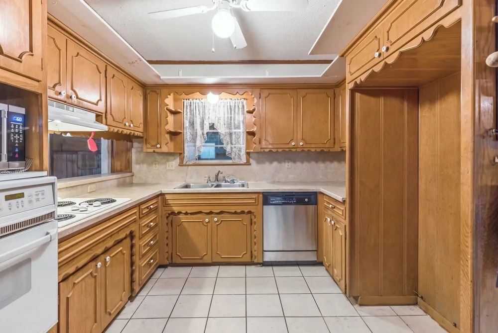 6400 Chapman Drive Greenville, TX 75402