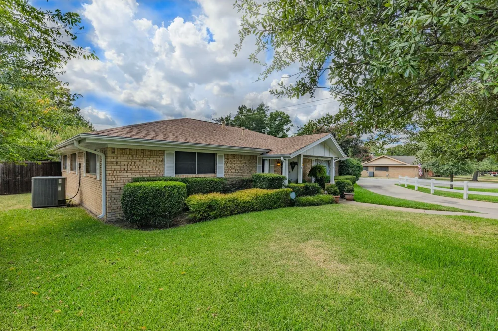 6400 Chapman Drive Greenville, TX 75402