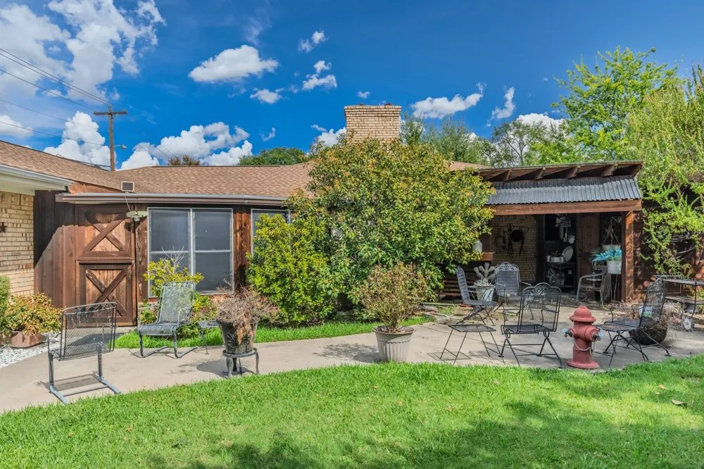 6400 Chapman Drive Greenville, TX 75402
