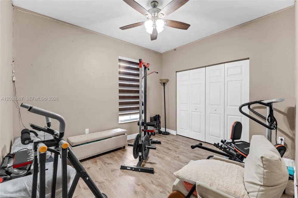 3985 NE 15th St Homestead, FL 33033