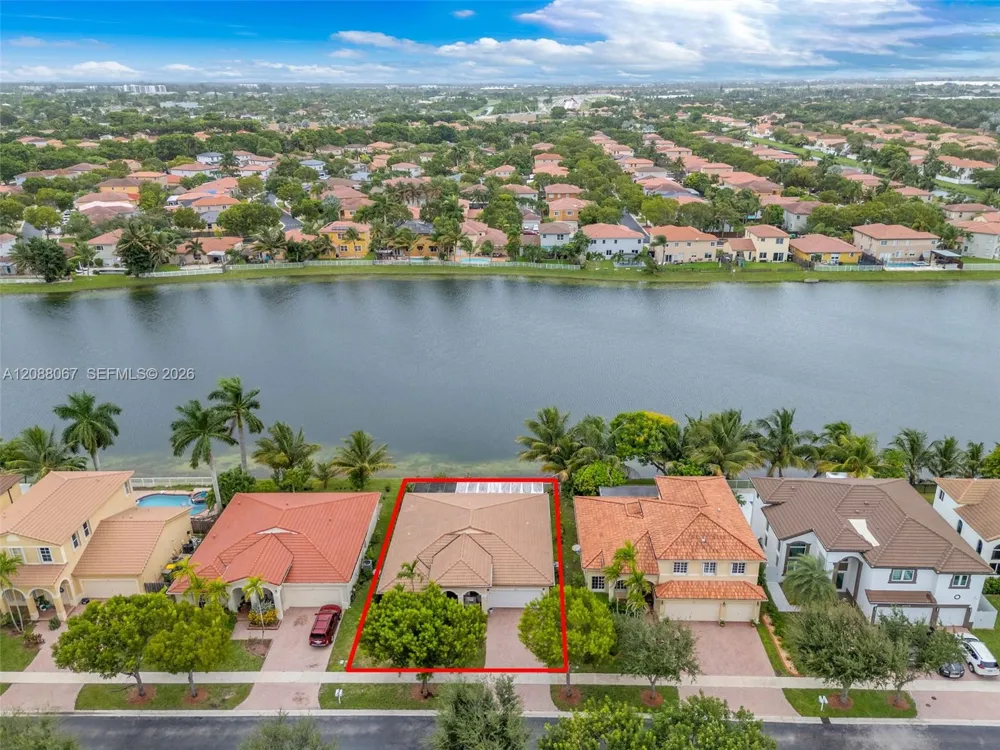 3985 NE 15th St Homestead, FL 33033