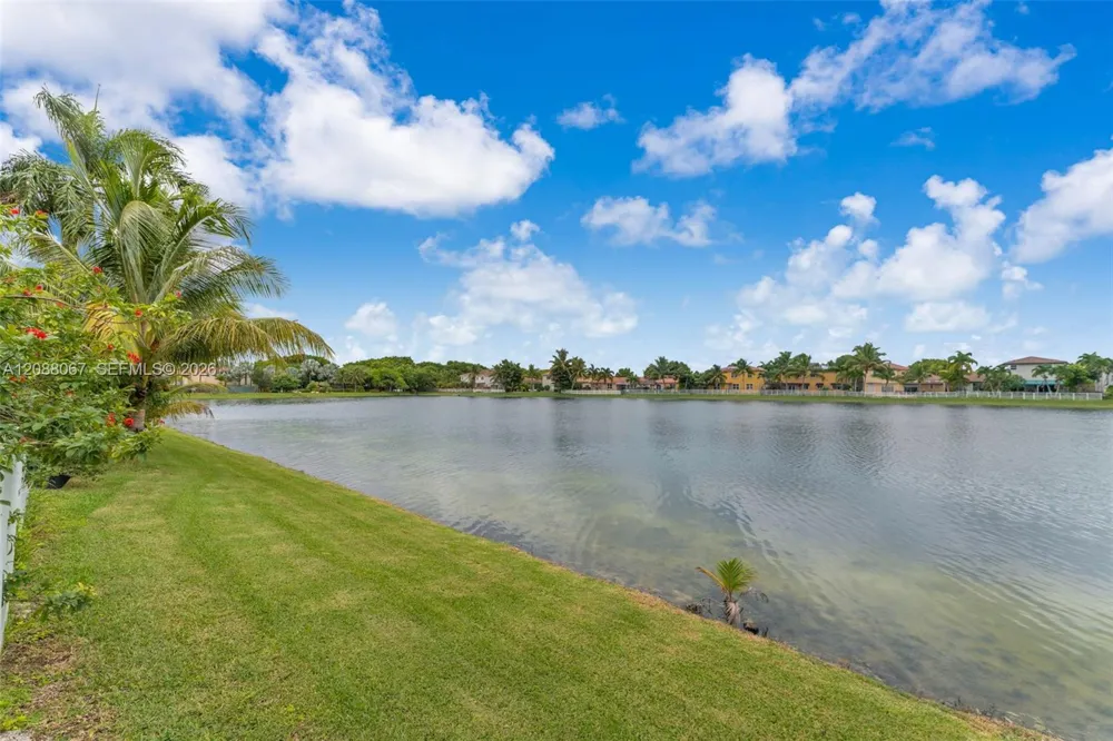 3985 NE 15th St Homestead, FL 33033