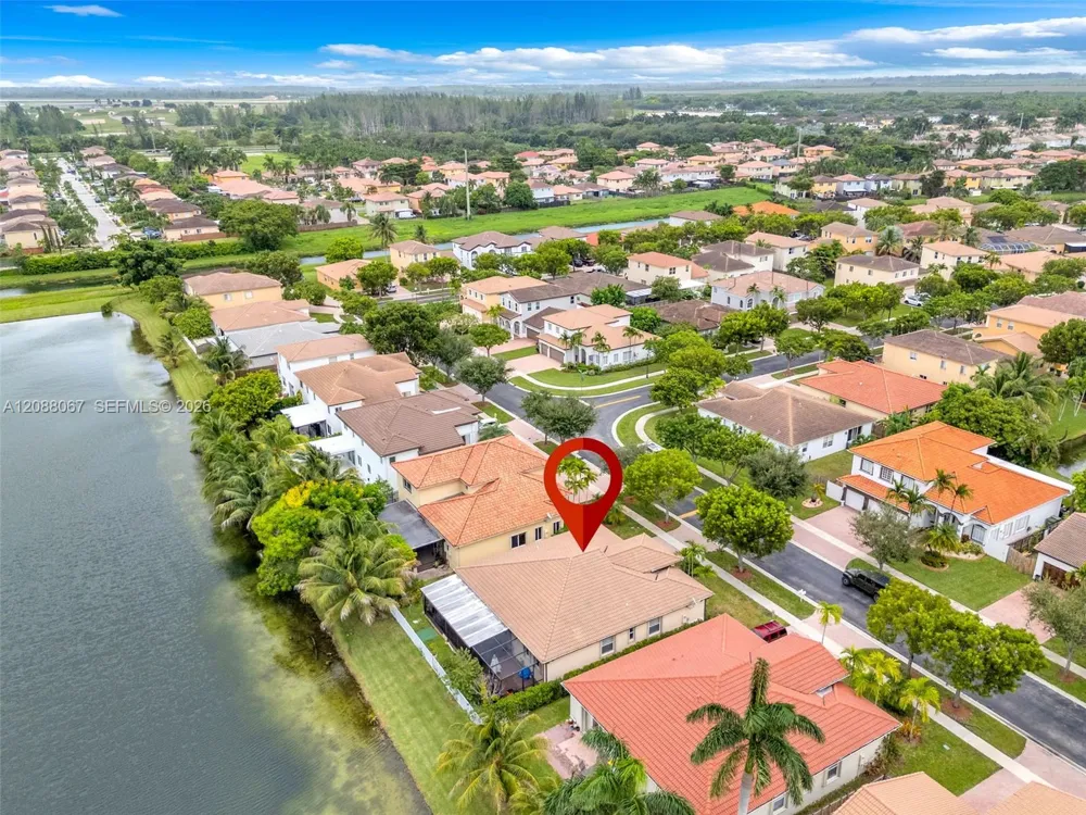 3985 NE 15th St Homestead, FL 33033