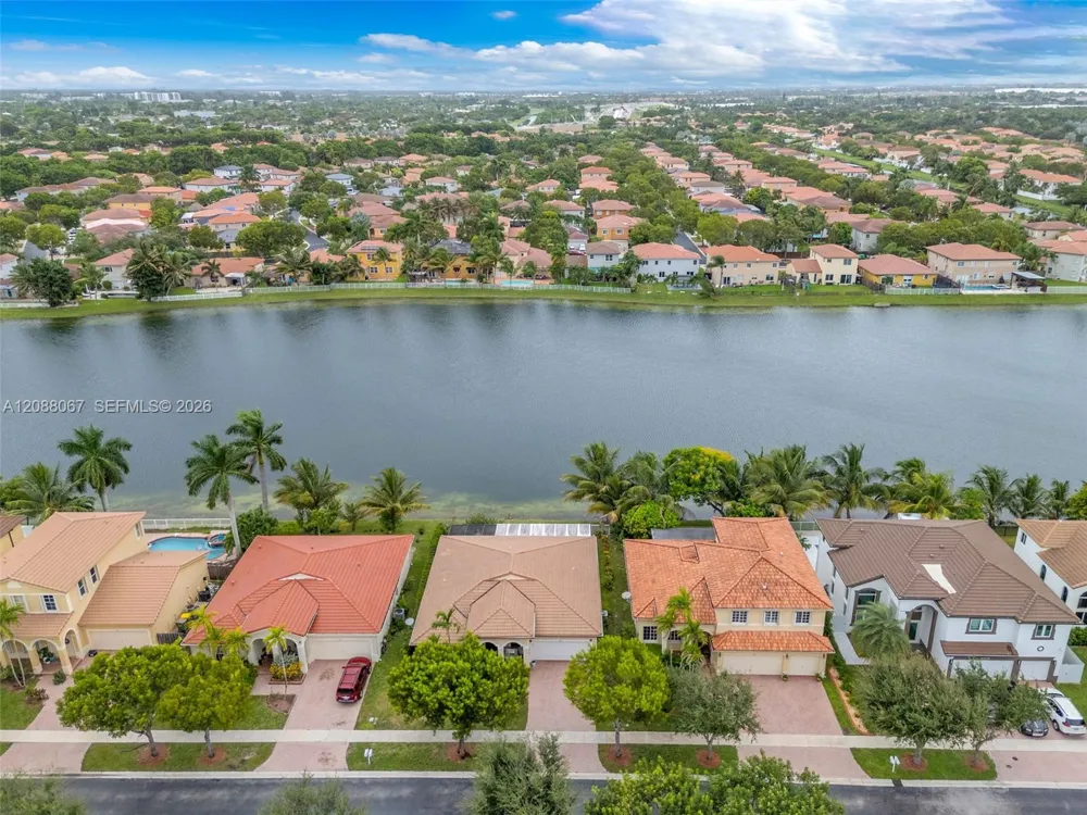 3985 NE 15th St Homestead, FL 33033