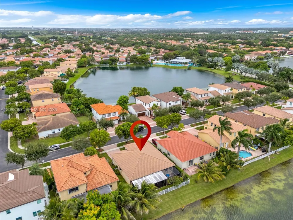 3985 NE 15th St Homestead, FL 33033