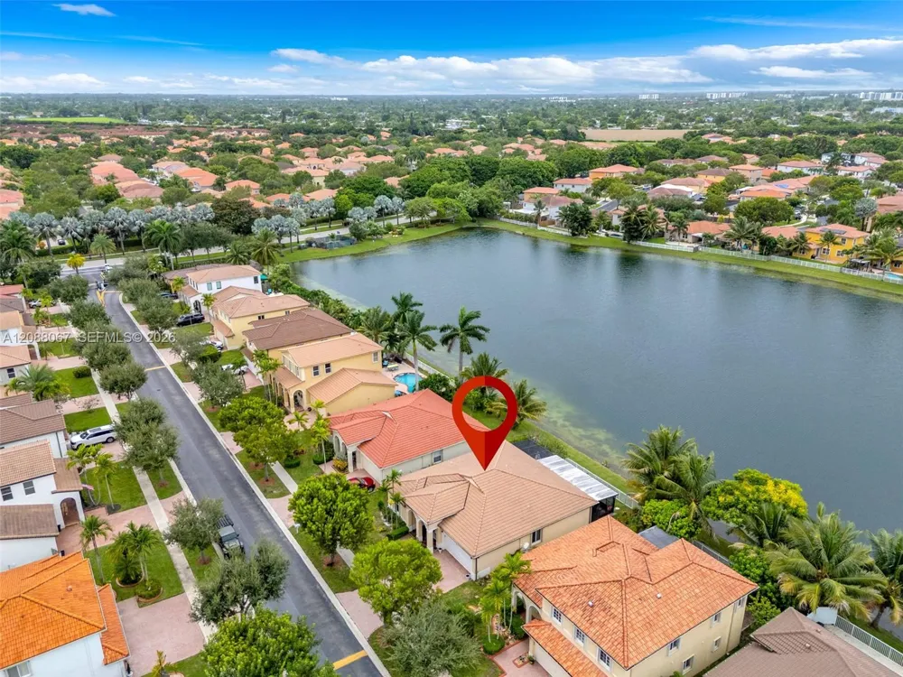 3985 NE 15th St Homestead, FL 33033