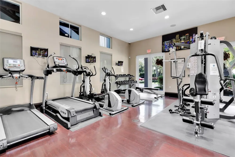 3985 NE 15th St Homestead, FL 33033