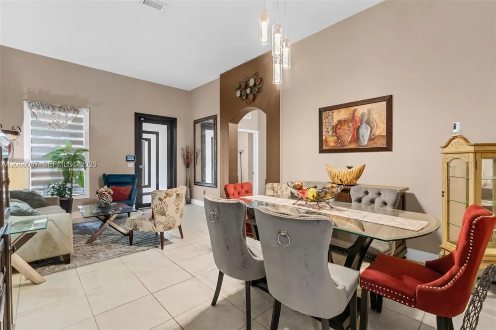 3985 NE 15th St Homestead, FL 33033