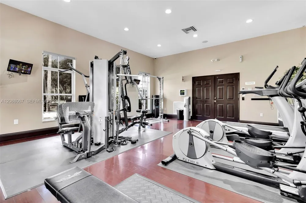 3985 NE 15th St Homestead, FL 33033