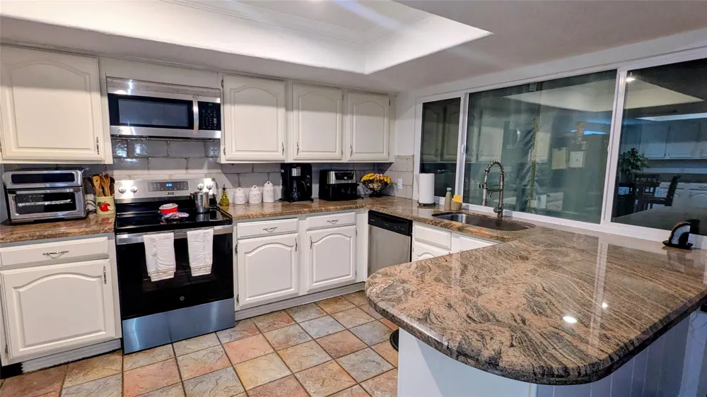 7307 La Granada Drive Houston, TX 77083